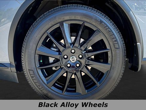 Certified 2022 Nissan Murano SV w/ SV Midnight Edition Package AWD/4WD image 33