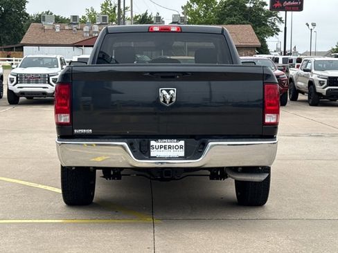 Used 2017 RAM 1500 Tradesman w/ Chrome Appearance Group RWD image 4