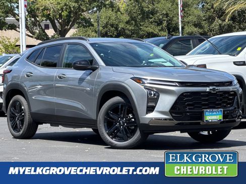 New 2026 Chevrolet Trax ACTIV w/ Driver Confidence Package FWD image 1