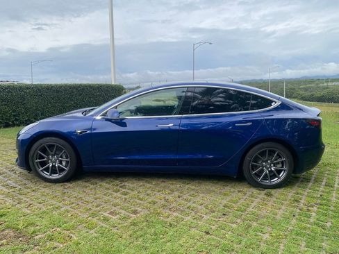 Used 2020 Tesla Model 3 Long Range AWD/4WD image 22