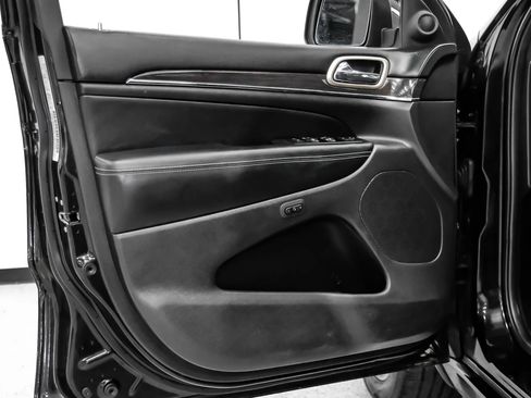 Used 2015 Jeep Grand Cherokee Overland AWD/4WD image 62