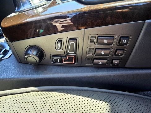 Used 2003 BMW 745Li image 27