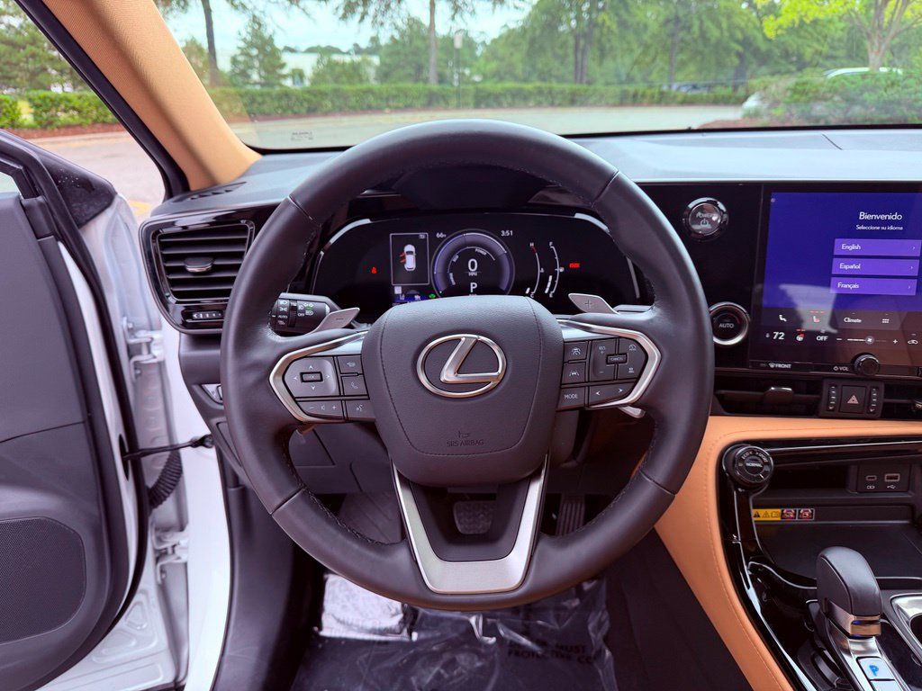 Used 2025 Lexus NX 350h AWD w/ Accessory Package (Z2) image 19