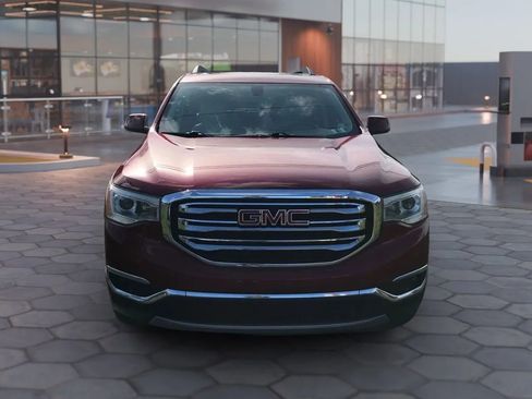 Used 2019 GMC Acadia SLT image 7