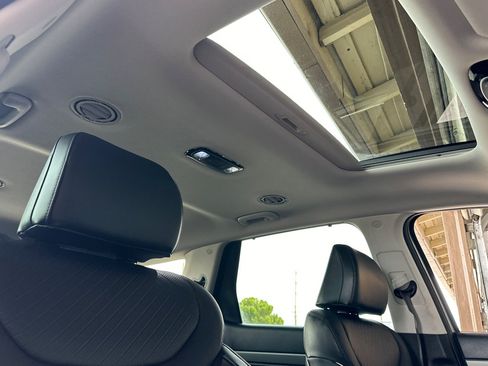 Certified 2025 Hyundai Palisade SEL AWD/4WD image 18