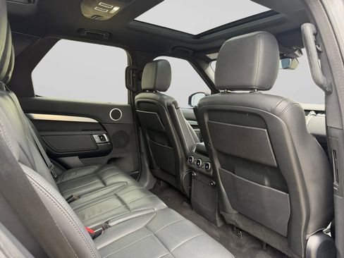Used 2020 Land Rover Discovery Landmark AWD/4WD image 32