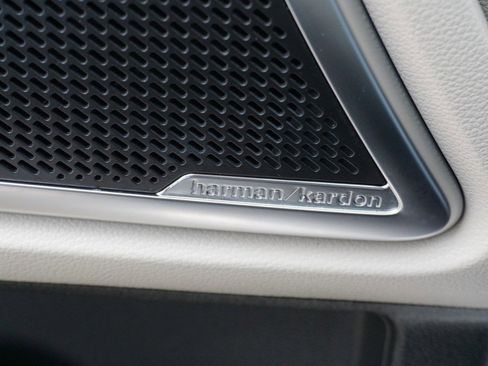 Used 2020 Kia Telluride SX w/ SX Prestige Package image 24