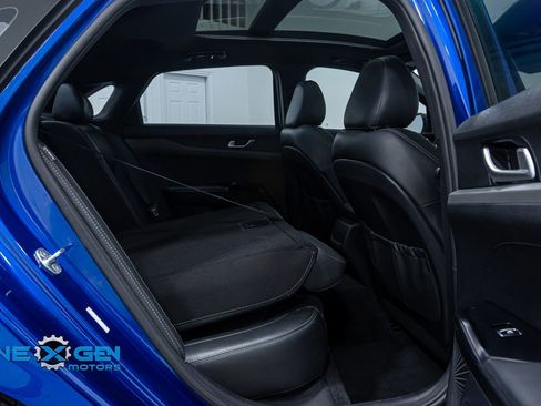 Used 2021 Kia K5 GT-Line image 32