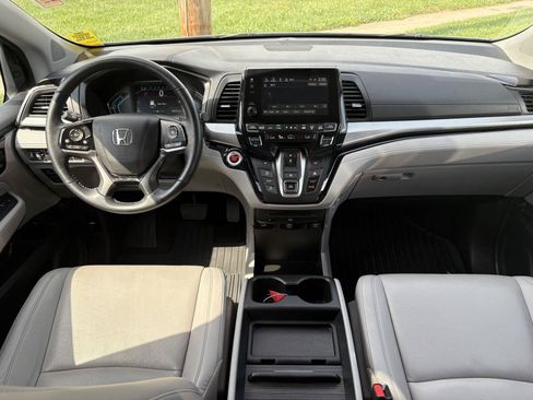 Used 2024 Honda Odyssey Touring image 14