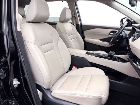 Used 2023 Nissan Rogue SL w/ SL Premium Package image 38