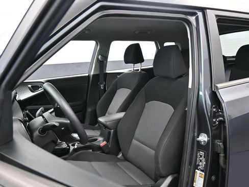 Used 2024 Kia Soul S FWD image 10
