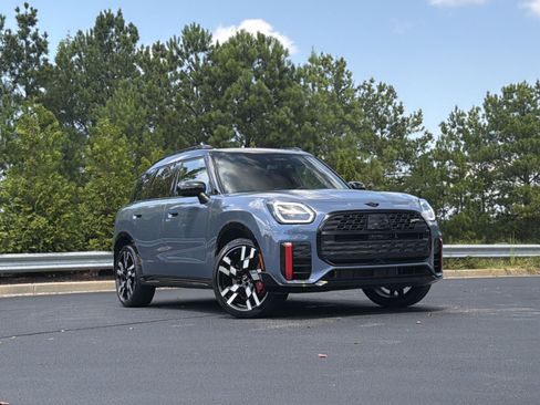 Used 2025 MINI Cooper Countryman John Cooper Works w/ Comfort Package Max AWD/4WD image 2