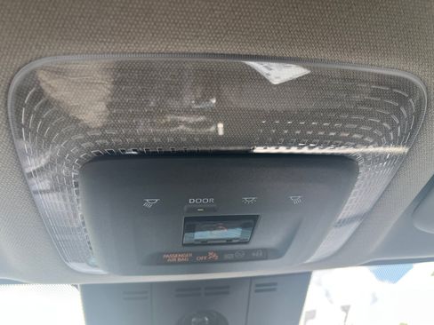 Used 2024 Toyota Prius LE image 31