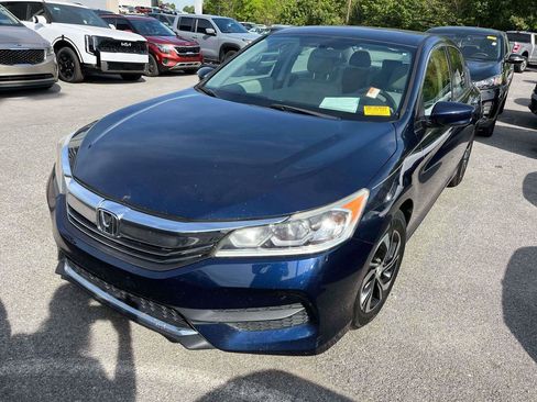 Used 2016 Honda Accord LX image 4