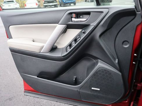 Used 2018 Subaru Forester 2.5i Limited image 29