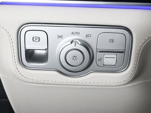 New 2026 Mercedes-Benz GLE 450 4MATIC Coupe image 9