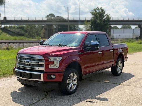 Used 2017 Ford F150 Platinum w/ Equipment Group 701A Luxury AWD/4WD image 1