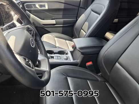 Used 2024 Ford Explorer XLT w/ Equipment Group 202A AWD/4WD image 6