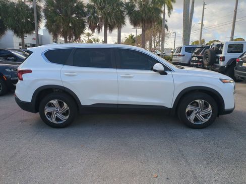 Used 2021 Hyundai Santa Fe SE image 5