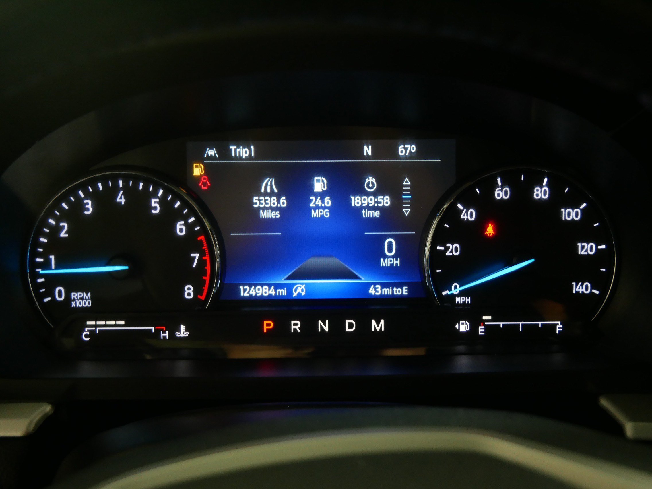 Used 2020 Ford Explorer XLT w/ Equipment Group 202A AWD/4WD image 21