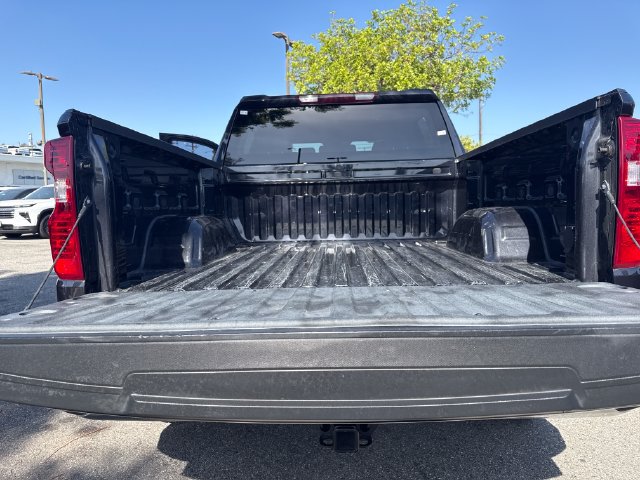 Used 2023 Chevrolet Silverado 1500 LT AWD/4WD image 23
