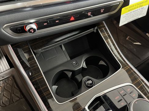 Used 2026 BMW X5 xDrive40i image 13