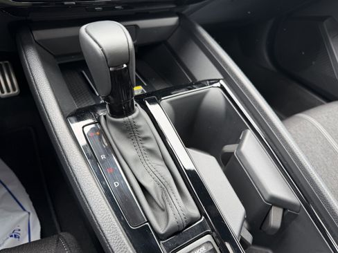 Used 2025 Honda Accord Sport image 18