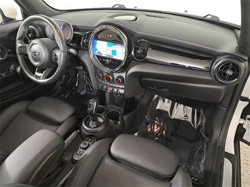 Used 2024 MINI Cooper S image 11