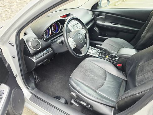 Used 2009 MAZDA MAZDA6 i Touring w/ Moonroof & Bose Pkg FWD image 9