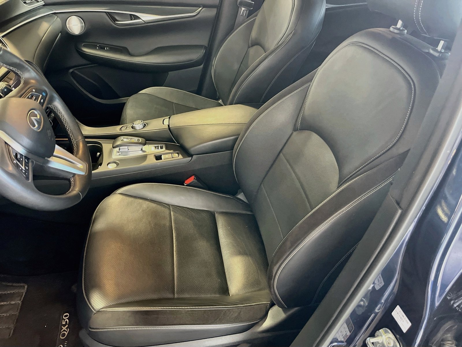 Used 2024 INFINITI QX50 Sport w/ Cargo Package AWD/4WD image 21