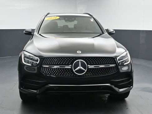 Used 2021 Mercedes-Benz GLC 300 4MATIC image 3