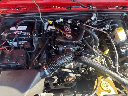 Used 2007 Jeep Wrangler X image 26