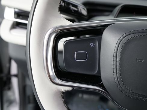 New 2026 Lincoln Navigator Reserve AWD/4WD image 33
