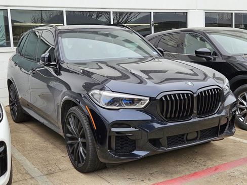 Used 2023 BMW X5 xDrive40i w/ Executive Package image 3