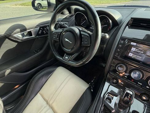 Used 2016 Jaguar F-TYPE R AWD/4WD image 11