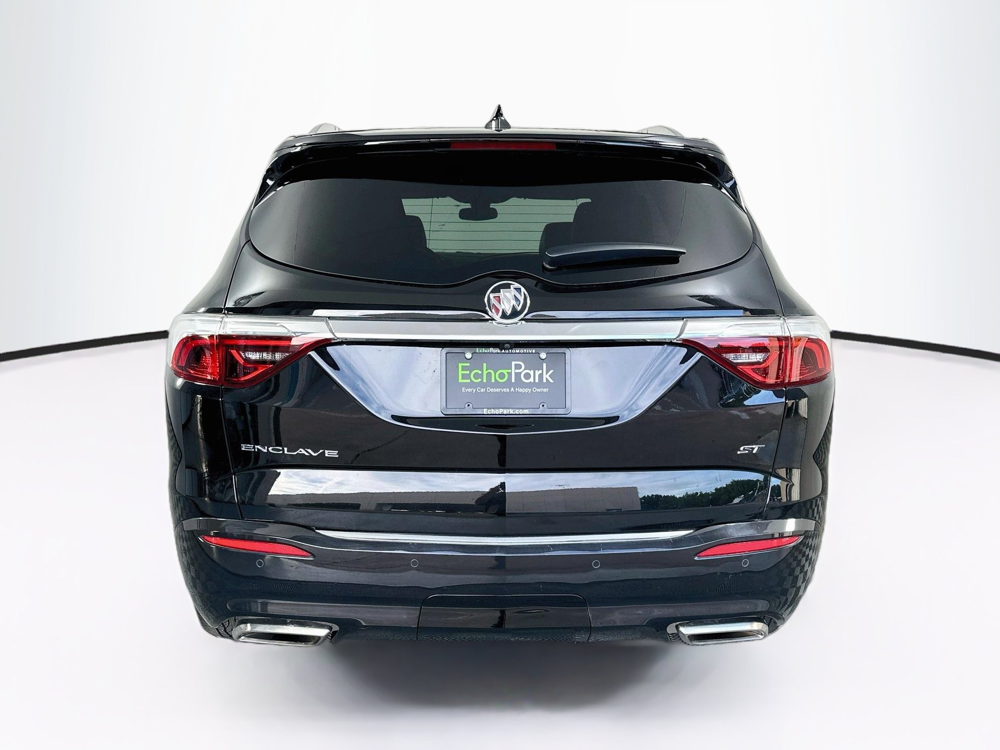 Used 2023 Buick Enclave Essence w/ Experience Buick Package FWD image 7