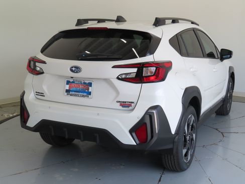 New 2026 Subaru Crosstrek 2.5i Limited AWD/4WD image 3