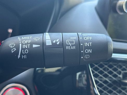 Used 2025 Acura ADX AWD image 32