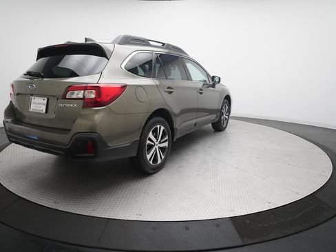 Used 2019 Subaru Outback 2.5i Limited AWD/4WD image 35