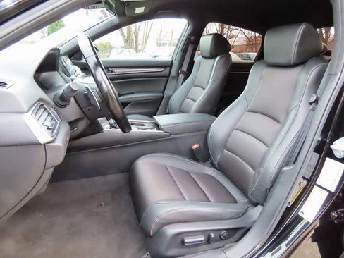 Certified 2022 Honda Accord Sport image 11