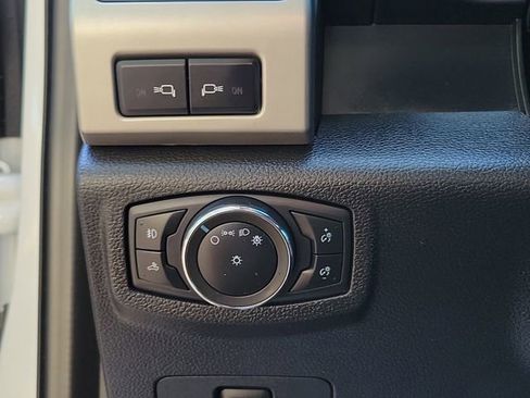 Used 2020 Ford F350 Lariat w/ Chrome Package AWD/4WD image 22