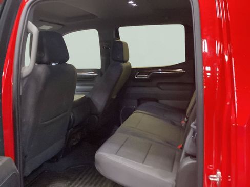 Used 2023 Chevrolet Silverado 1500 LT AWD/4WD image 9