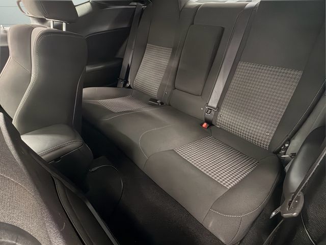 Used 2020 Dodge Challenger R/T RWD image 15