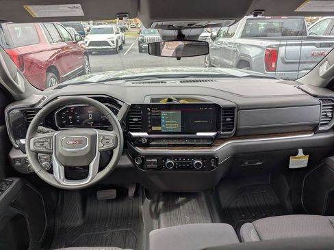 New 2026 GMC Sierra 1500 SLE w/ X31 Off-Road Package AWD/4WD image 8