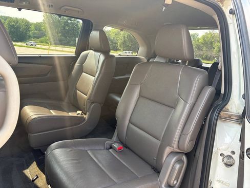 Used 2016 Honda Odyssey EX-L image 9