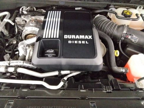 Used 2022 Chevrolet Silverado 1500 RST image 46