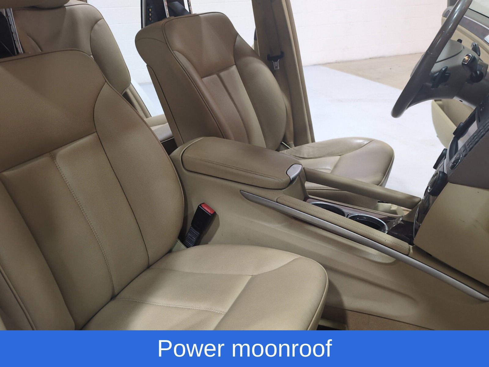Used 2011 Mercedes-Benz GL 450 4MATIC image 10