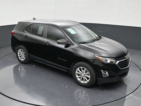 Used 2020 Chevrolet Equinox LS FWD image 18