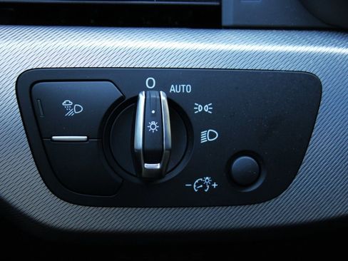 Used 2025 Audi A5 2.0T Premium Plus image 23