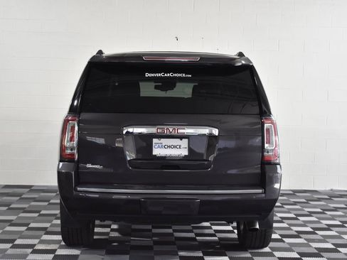 Used 2016 GMC Yukon XL Denali image 4